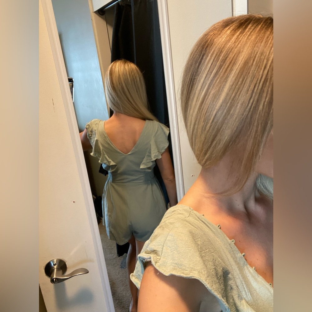 Lulus button front romper - Picture 7 of 8